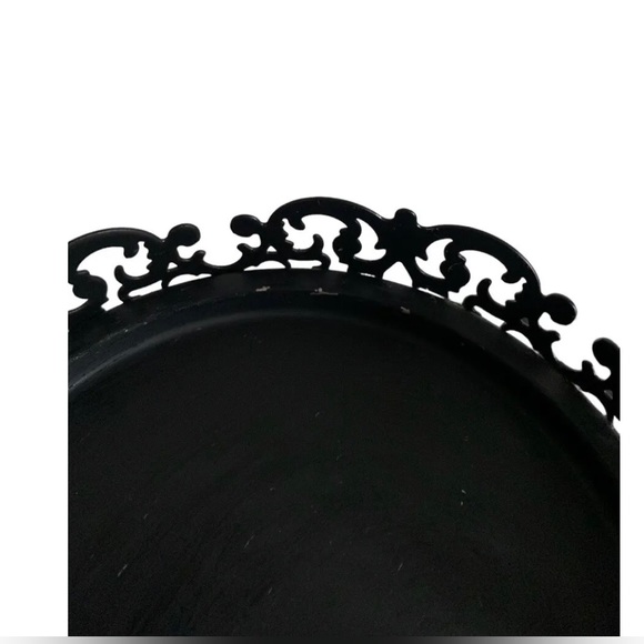 🖤 HALLOWEEN CEMETERY PEDESTAL WATER GLOBE CANDLE HOLDER by Bath and Body Works - Picture 7 of 8